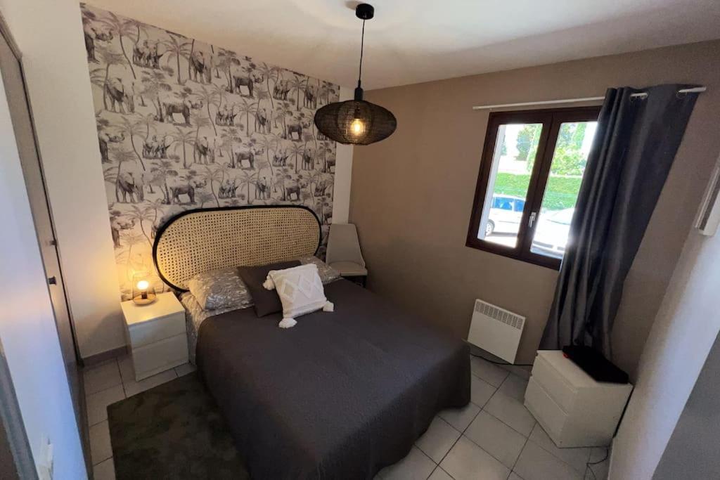 Cocoon'Isle - Jardinet- Jacuzzi Apartamento LʼIsle-sur-la-Sorgue Exterior foto